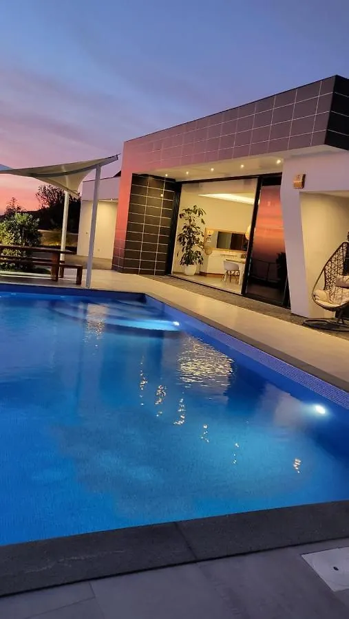 ריביירה בראבה Villa Brava Atlantico